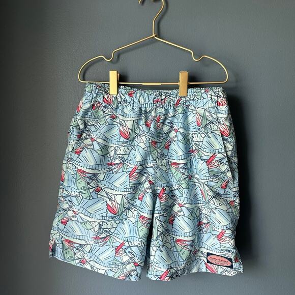 Vineyard Vines Other - Vineyard vines marlin‎ and birds of paradise swim trunks